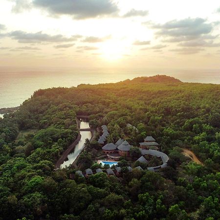 Swaswara Gokarna - A Cgh Earth Experience Hotel ภายนอก รูปภาพ