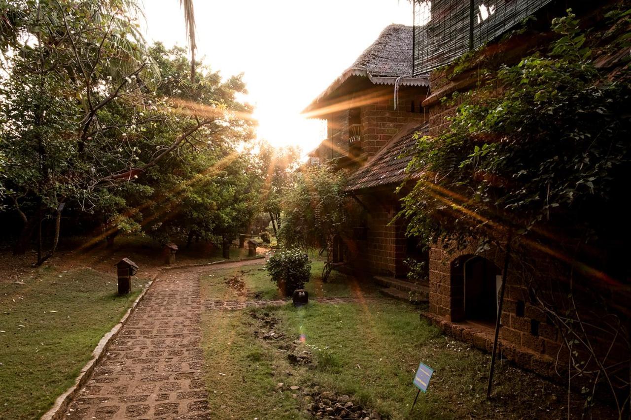 Swaswara Gokarna - A Cgh Earth Experience Hotel ภายนอก รูปภาพ