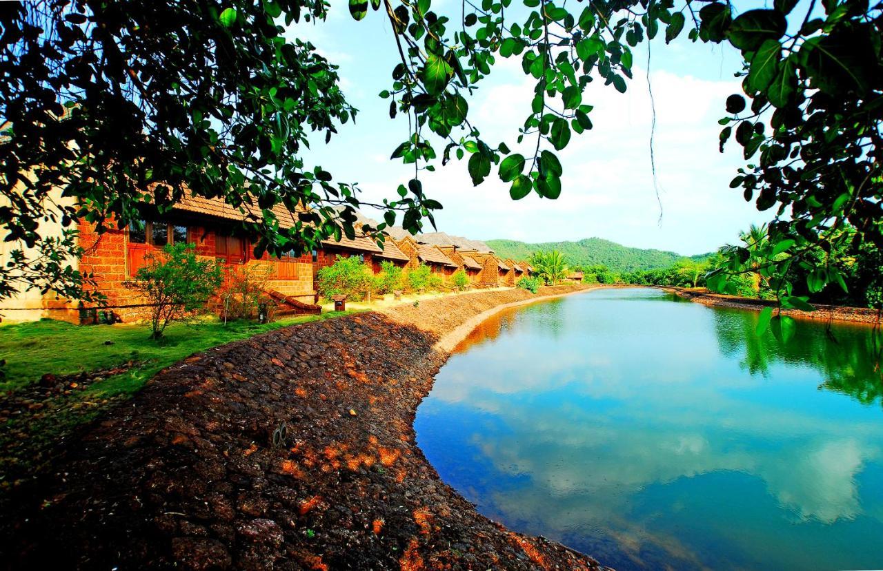 Swaswara Gokarna - A Cgh Earth Experience Hotel ภายนอก รูปภาพ