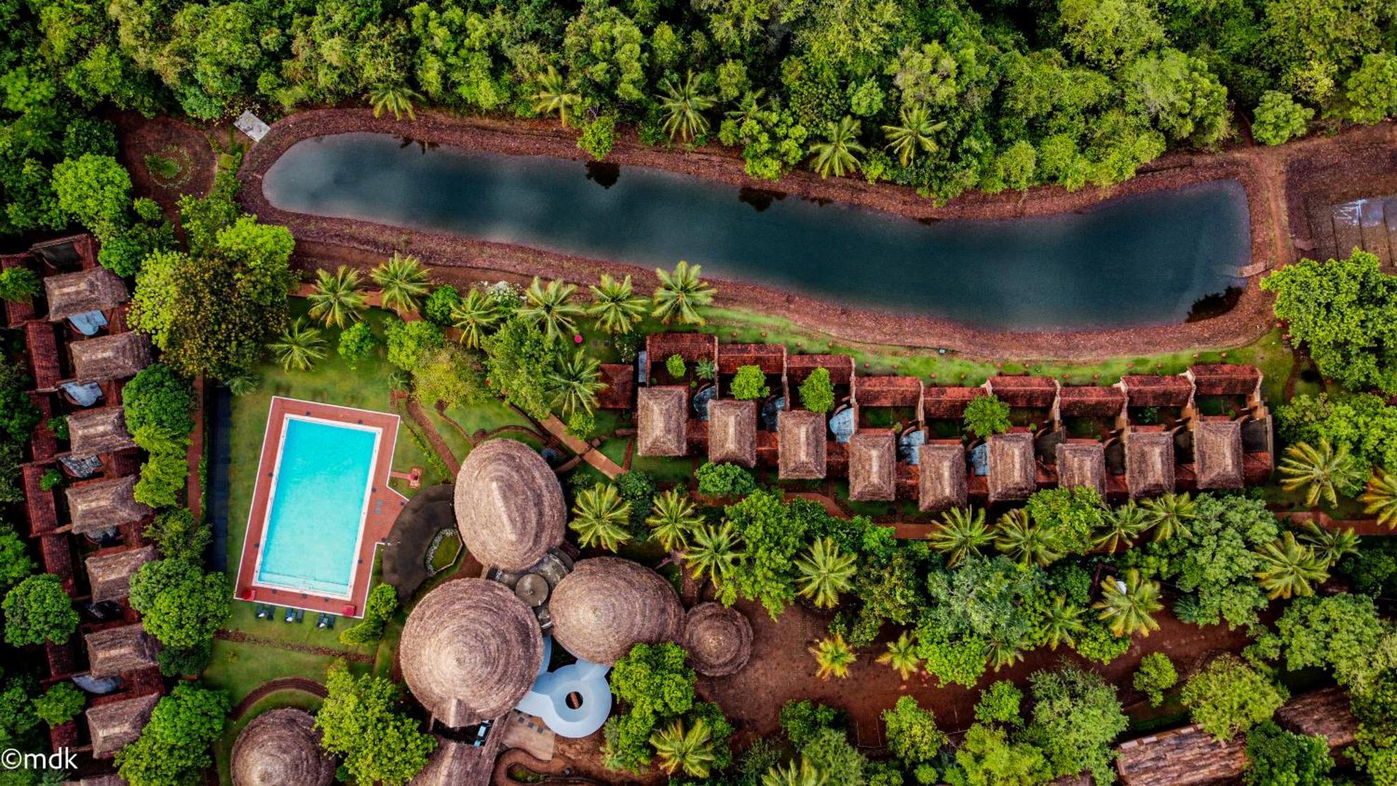 Swaswara Gokarna - A Cgh Earth Experience Hotel ภายนอก รูปภาพ