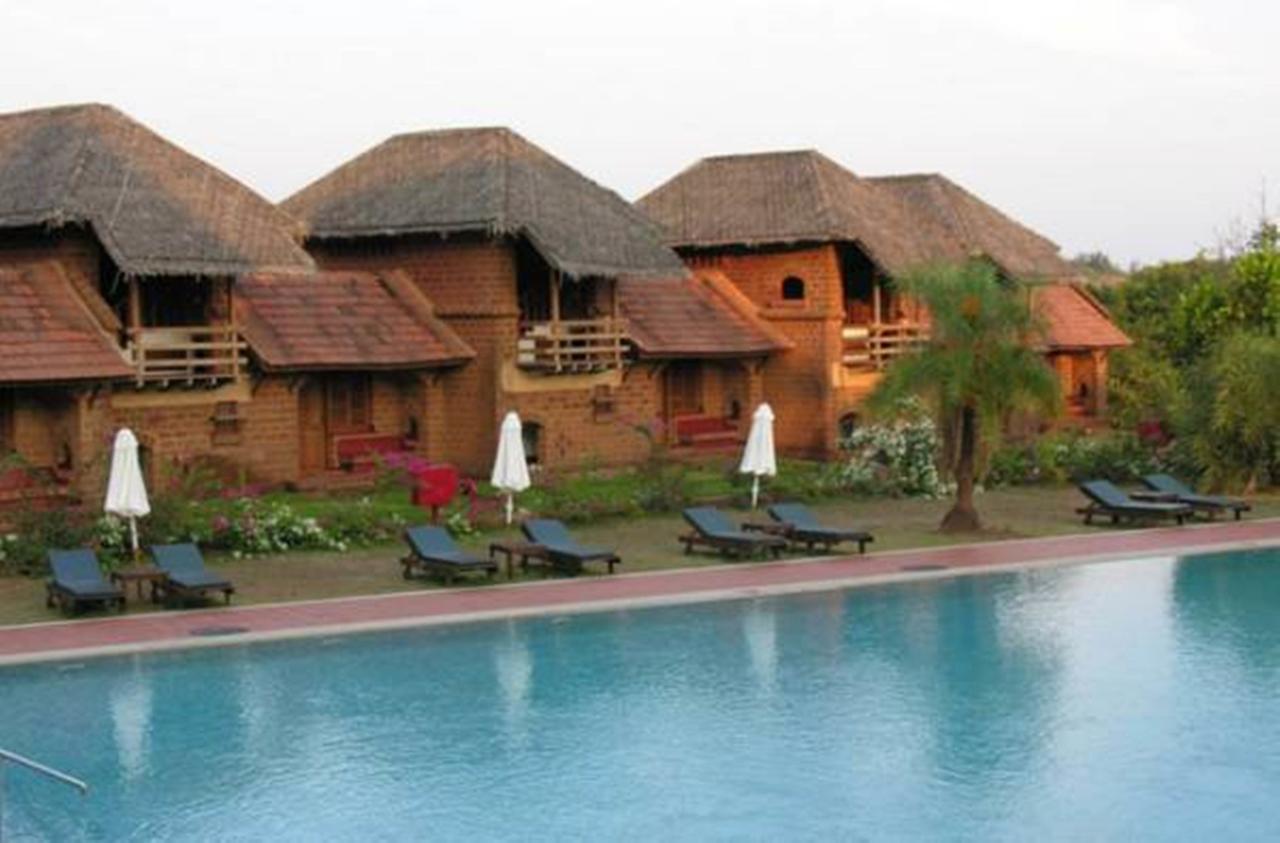 Swaswara Gokarna - A Cgh Earth Experience Hotel ภายนอก รูปภาพ